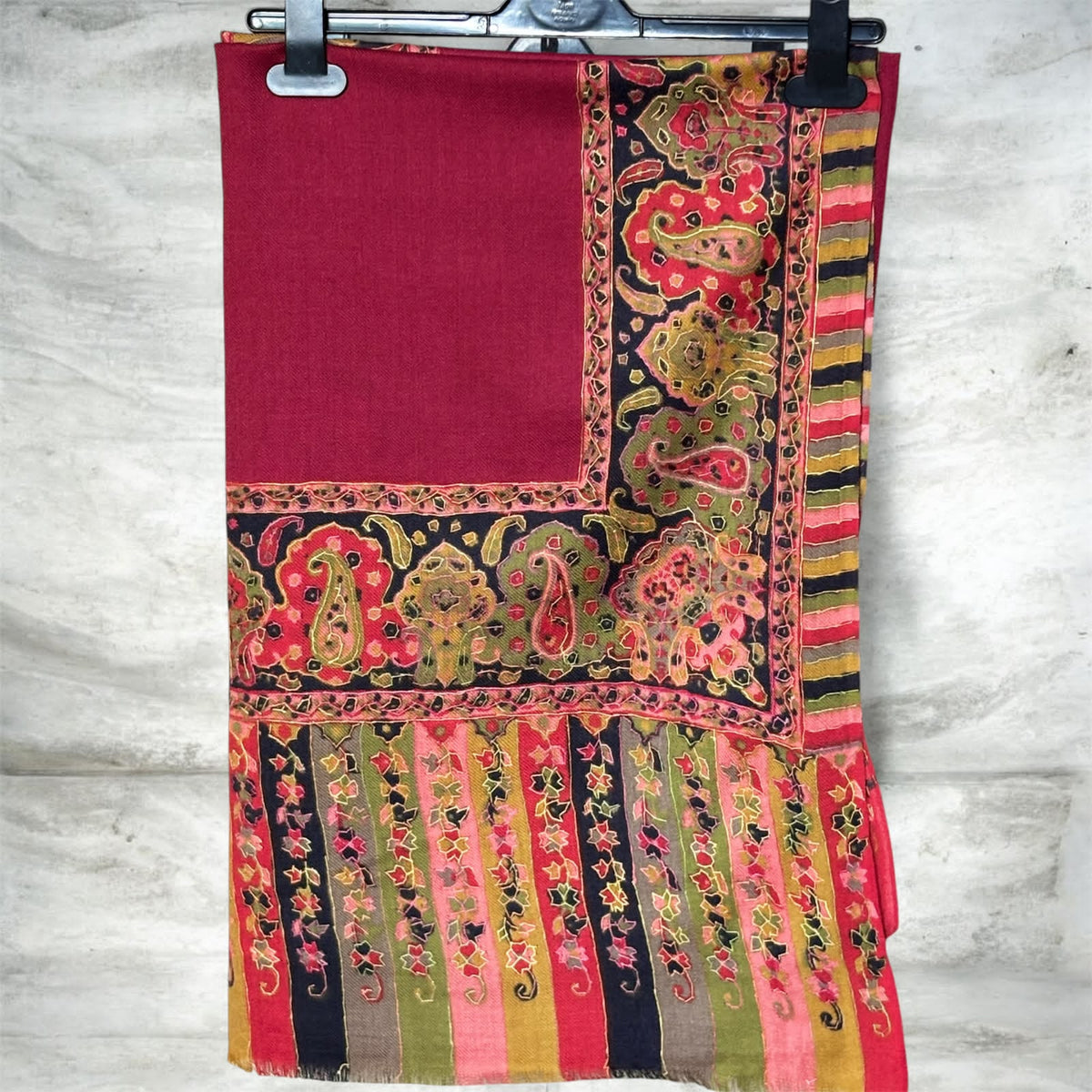 Suzni Shawl